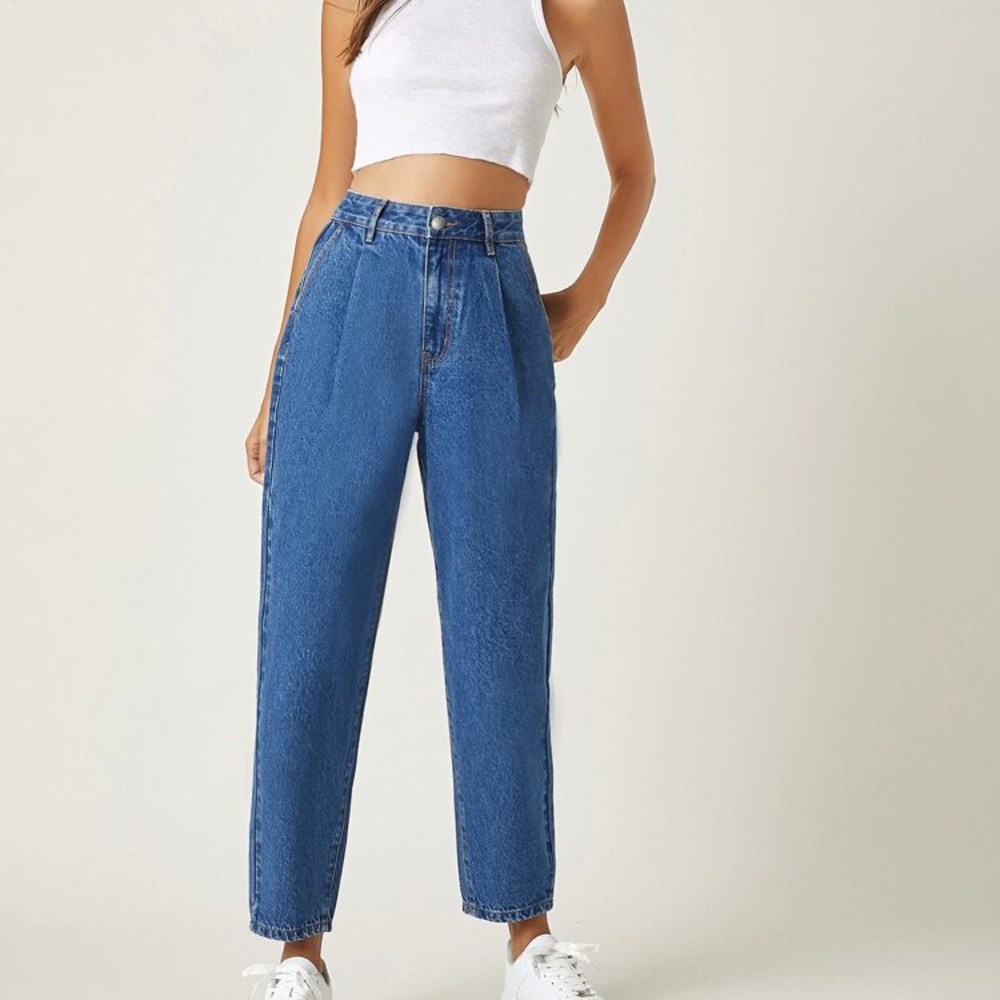 High waisted/ Mom fit Vintage Koret Jeans